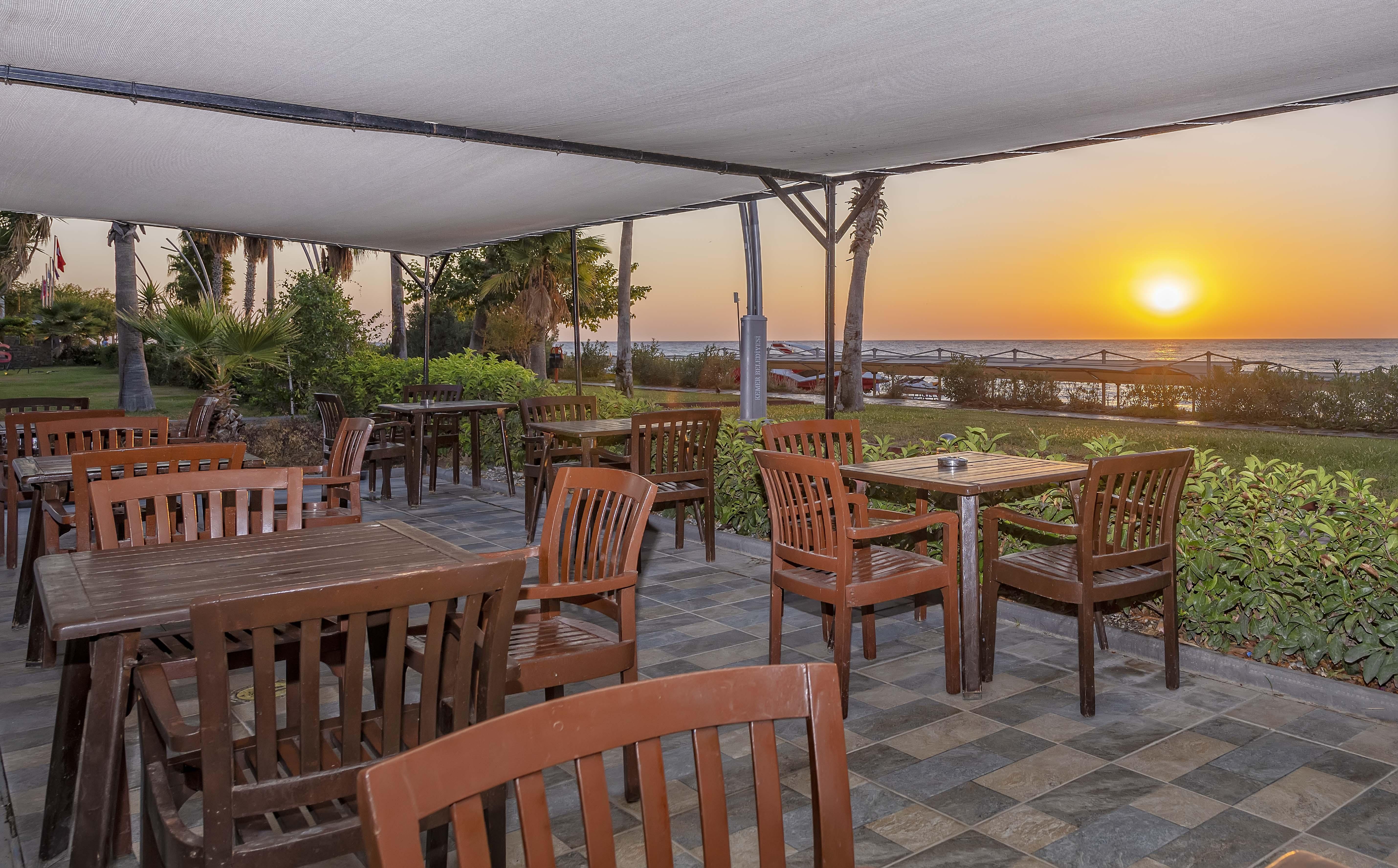 Labada Beach Hotel Camyuva Exterior photo